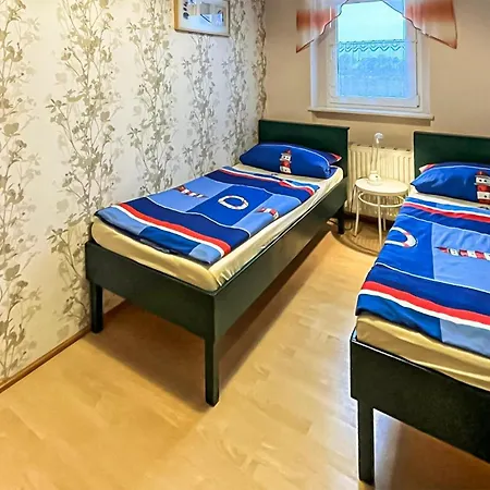 Koelpinseeusedom شقة